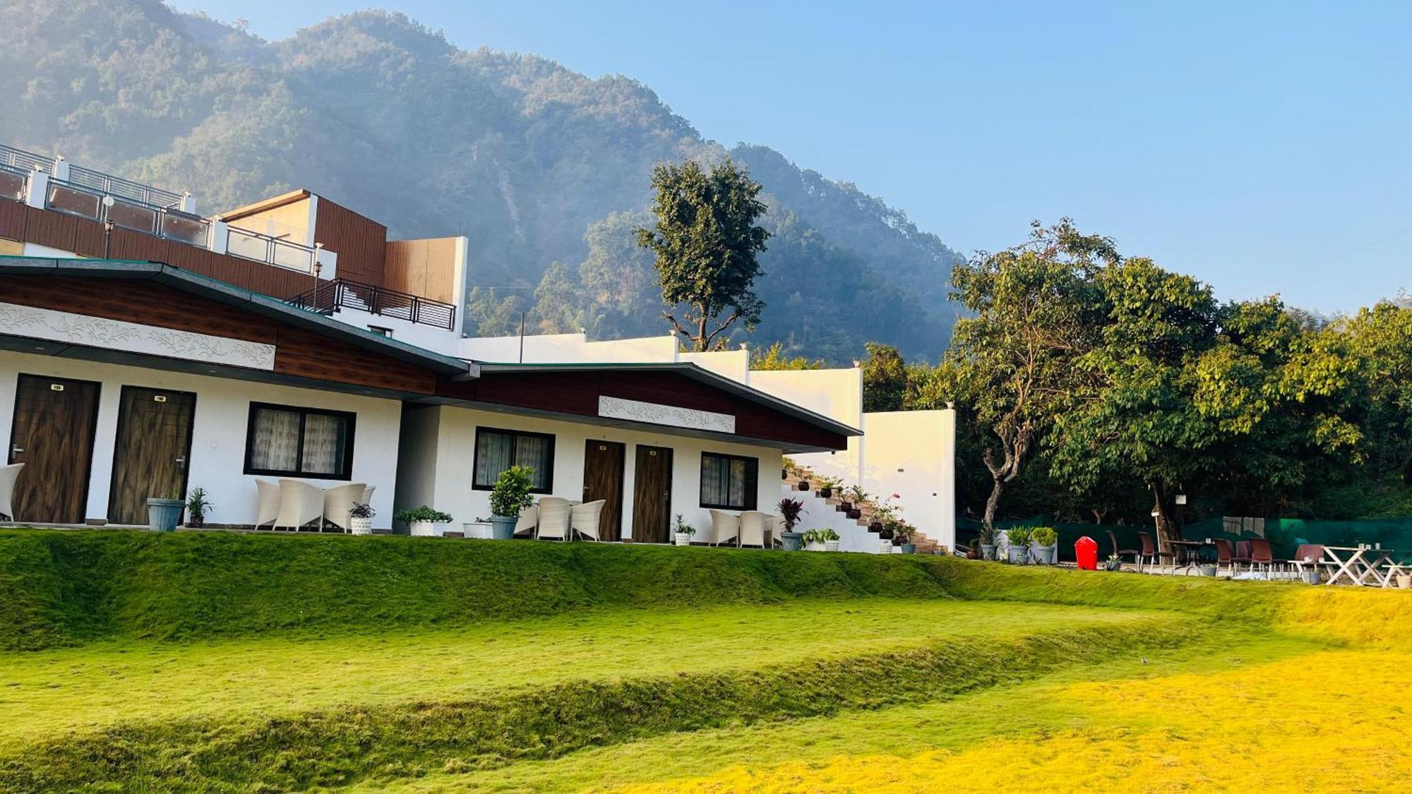 Aroma Resort Rishīkesh 외부 사진