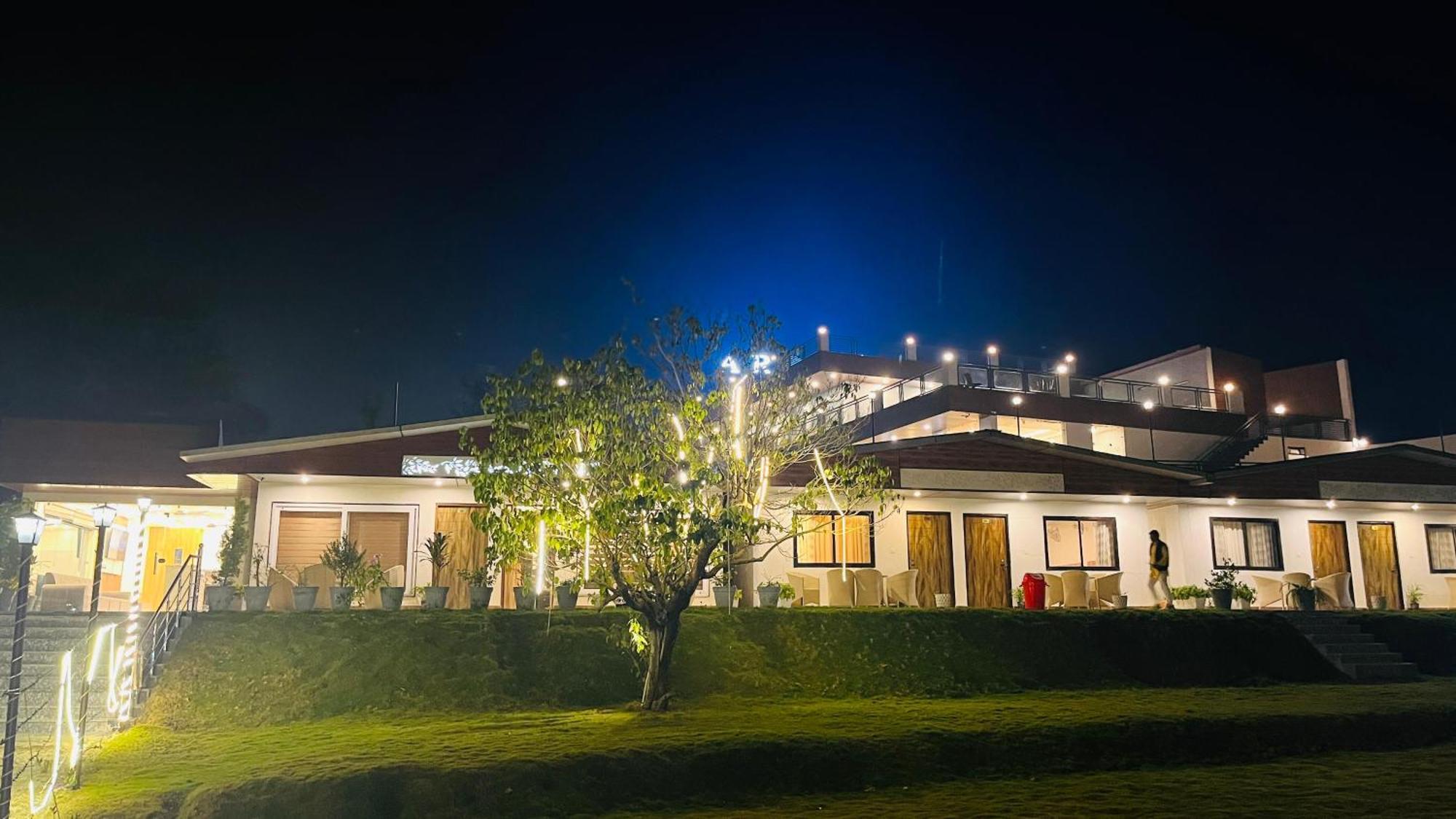Aroma Resort Rishīkesh 외부 사진